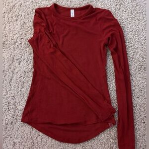 Lululemon hold tight long sleeve shirt